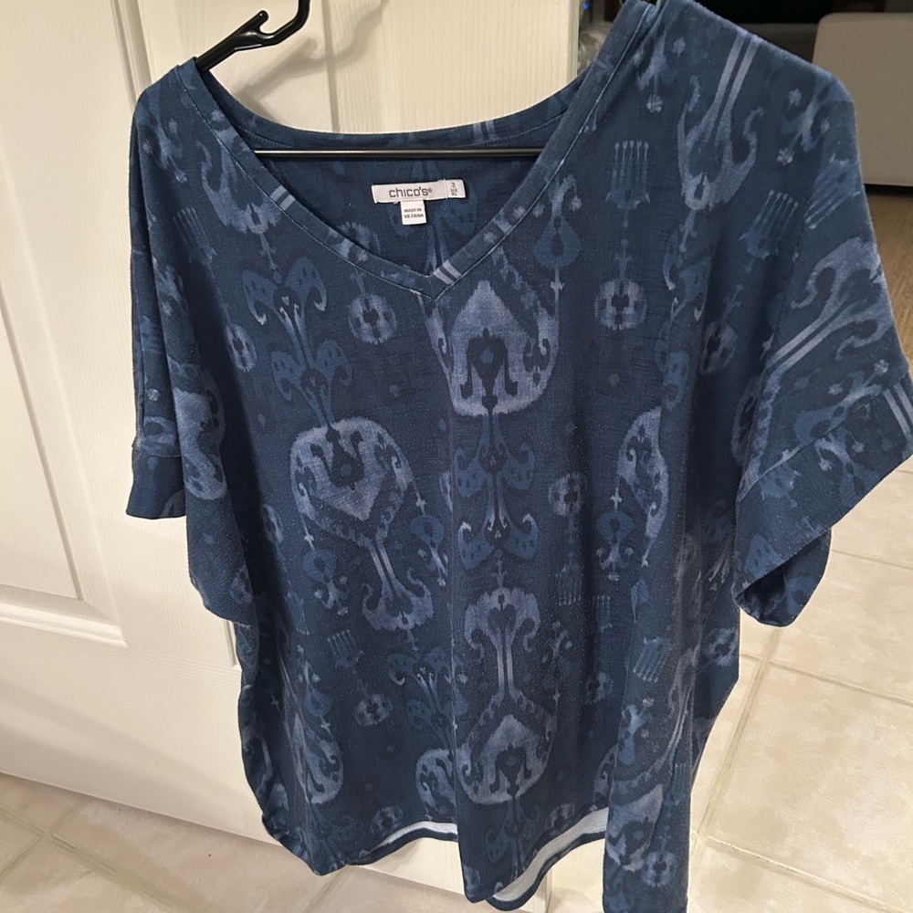 CHICO’s womens short sleeve top - Size 3 (XL)